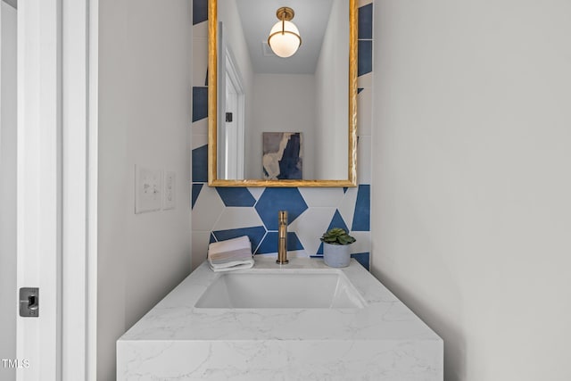 517 Coleman St, Raleigh, NC 27610 - bathroom featuring vanity