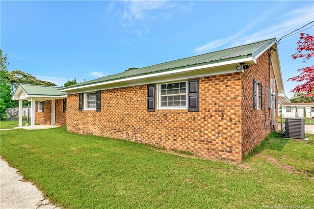 2567 Alamac Rd, Lumberton, NC 28358 - photo 5