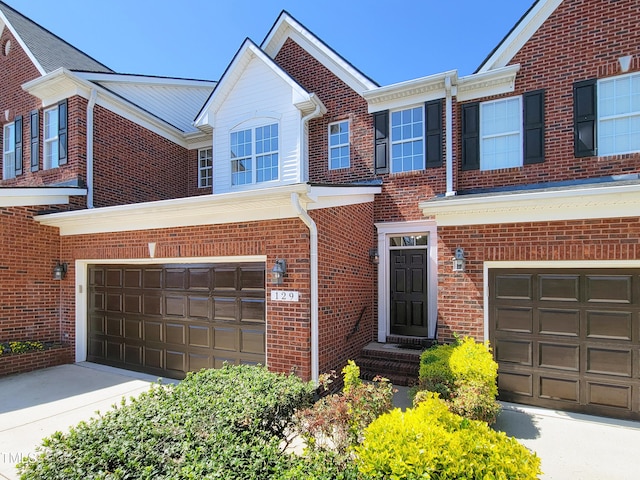 129 Grande Dr, Morrisville, NC 27560