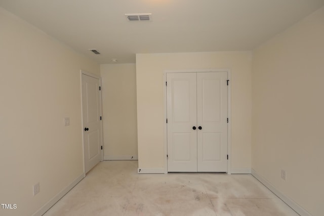 6973 Doddridge Ln Unit 17, Cary, NC 27519 - unfurnished bedroom with baseboards and a closet