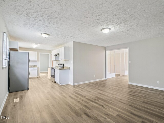 741 Southview Cir, Fayetteville, NC 28311 - photo 11