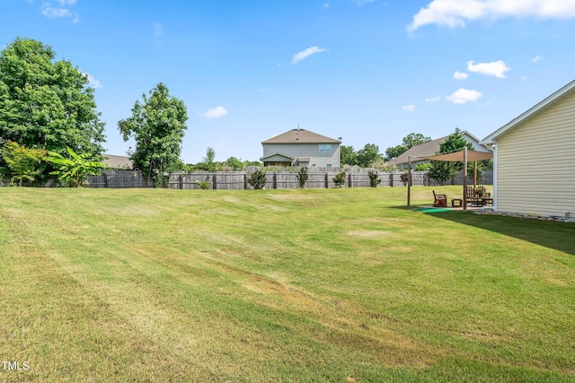 1400 Manley Ct, Fuquay Varina, NC 27526 - view of yard