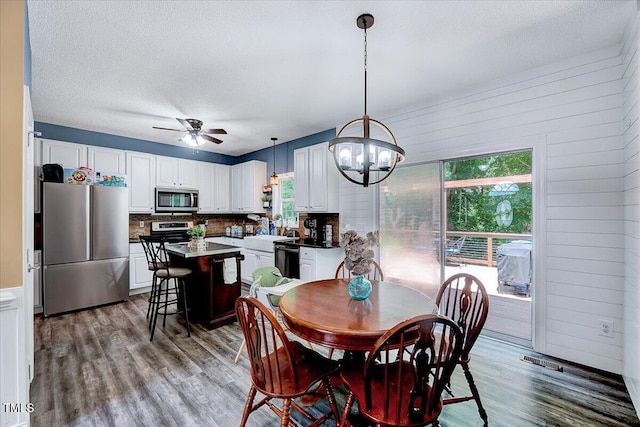 2501 Springfield Park Dr, Raleigh, NC 27614 - photo 17