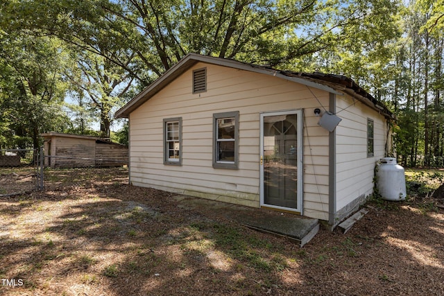 4038 Redwood Rd, Durham, NC 27704 - view of outbuilding