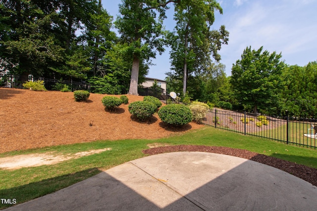 2661 Silver Bend Dr, Apex, NC 27539 - view of yard with a patio area