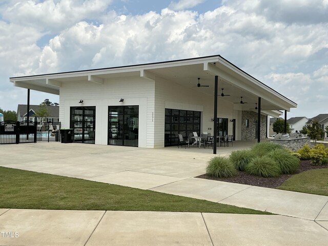 1116 Sidney Creek Dr Unit 1116, Zebulon, NC 27597 - view of home's community with a garage