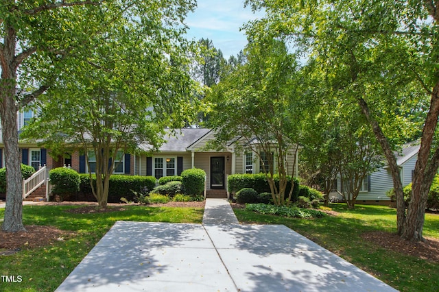 115 Heatherwood Dr, Apex, NC 27502 - view of front of home featuring a front yard