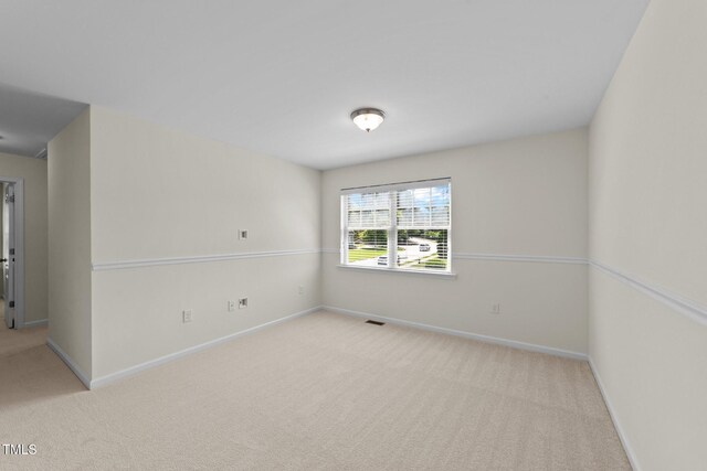 5545 Moneta Ln, Apex, NC 27539 - unfurnished room featuring carpet floors and baseboards