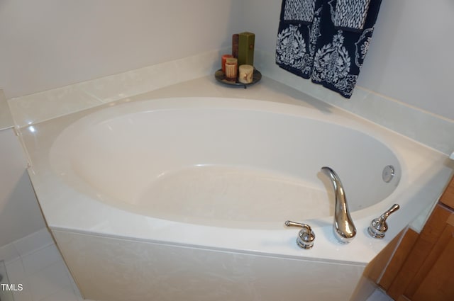 4810 Glenmist Ct, Raleigh, NC 27612 - bathroom view of a bath