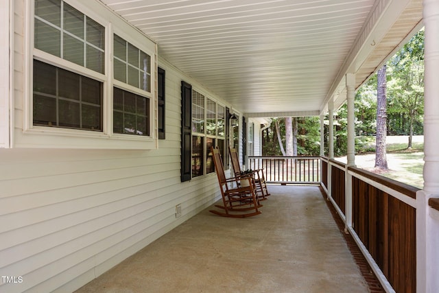 117 Lema Dr, Garner, NC 27529 - unfurnished sunroom featuring healthy amount of natural light