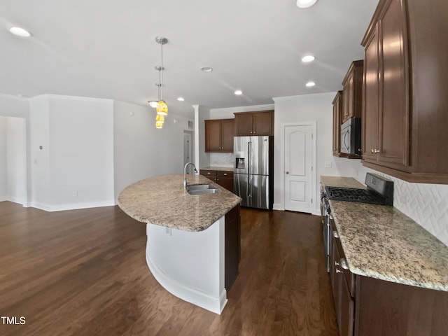 120 Martingale Dr, Holly Springs, NC 27540 - photo 6