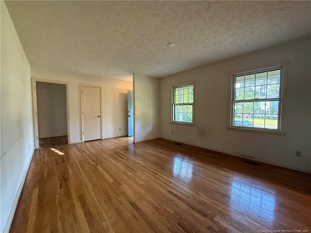 709 Shopton Ct, Fayetteville, NC 28303 - photo 5