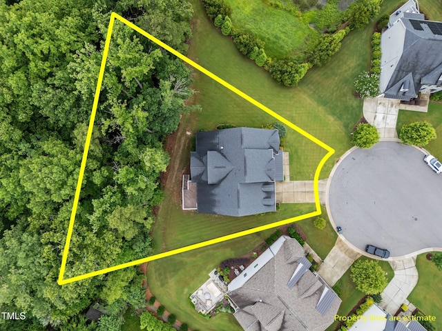 7502 Latteri Ct, Raleigh, NC 27613 - aerial view of property and surrounding area with property parcel outlined