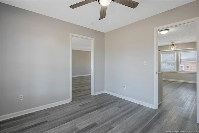 303 Woodberry Cir, Raeford, NC 28376 - photo 12