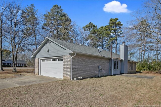 303 Woodberry Cir, Raeford, NC 28376 - photo 40