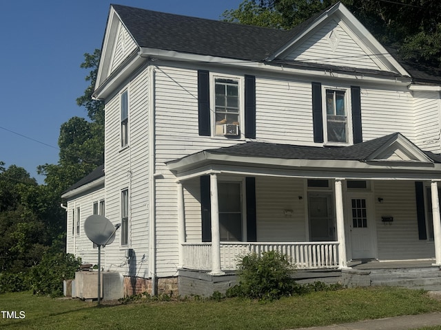 232 Burwell Ave, Henderson, NC 27536 - photo 4