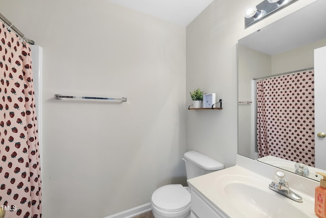 1154 Bungalow Park Dr, Apex, NC 27502 - full bathroom featuring toilet, vanity, and curtained shower