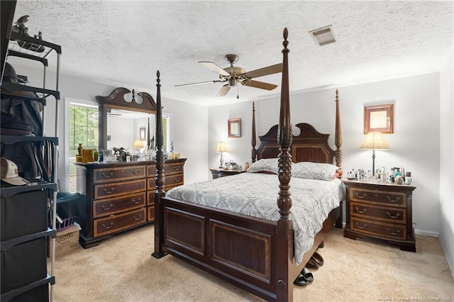 21621 Old Maxton Rd, Maxton, NC 28364 - bedroom featuring light colored carpet and a ceiling fan