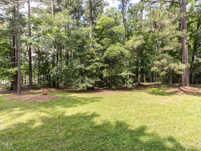 114 Brenrose Cir, Durham, NC 27705 - view of grassy yard