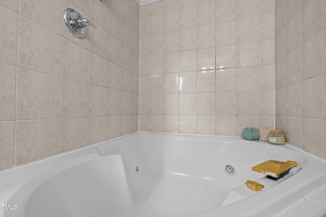 15 Gray Fox Ct, Durham, NC 27713 - bathroom with a jetted tub