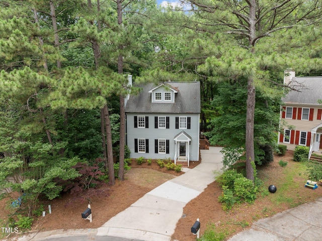 15 Gray Fox Ct, Durham, NC 27713 - colonial-style house with driveway
