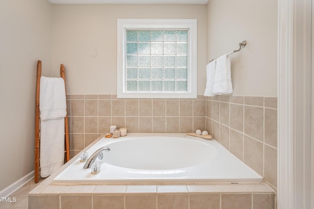 1230 Golden Bluff Ln, Fuquay Varina, NC 27526 - full bath with a garden tub