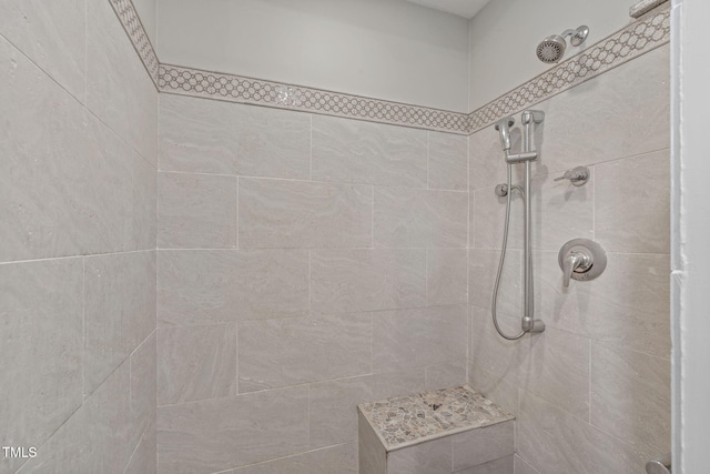 502 Hillcrest Rd, Apex, NC 27502 - full bath featuring a tile shower