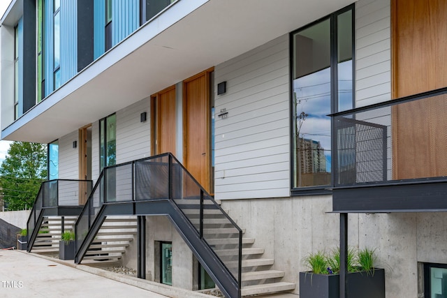 511 S Bloodworth St Unit 104, Raleigh, NC 27601 - view of building exterior featuring stairway