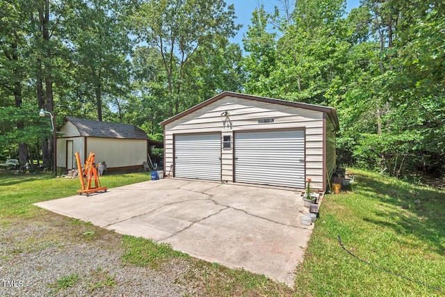 4403 Jeffries Rd, Durham, NC 27704 - view of detached garage