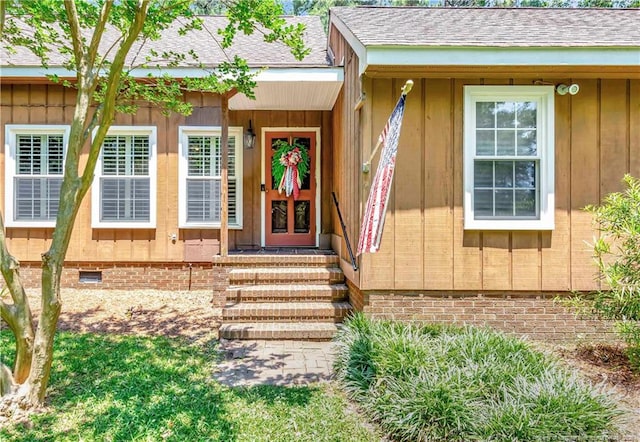 1519 Magnolia Dr, Fairmont, NC 28340 - doorway to property featuring crawl space and a shingled roof