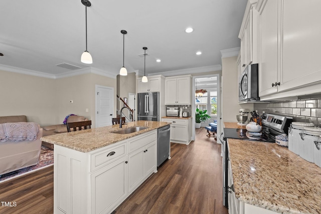 80 Shallow Falls Ln, Benson, NC 27504
