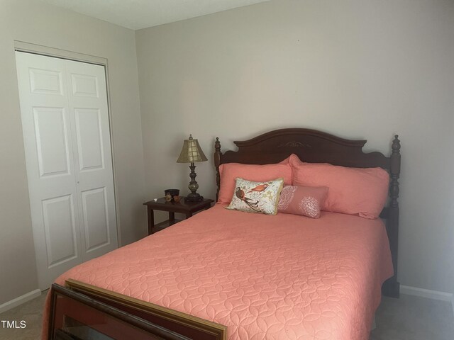 1913 Rendall St, Burlington, NC 27215 - carpeted bedroom featuring baseboards