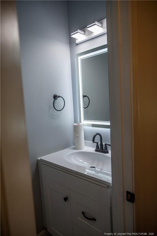 579 Wedgefield Dr, Raeford, NC 28376 - bathroom with vanity