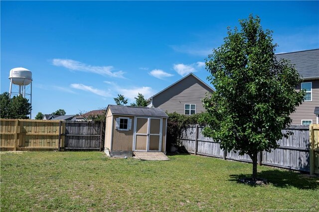 579 Wedgefield Dr, Raeford, NC 28376 - view of yard