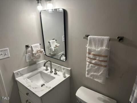 407 Bledsoe Ave, Raleigh, NC 27601 - bathroom featuring vanity and toilet