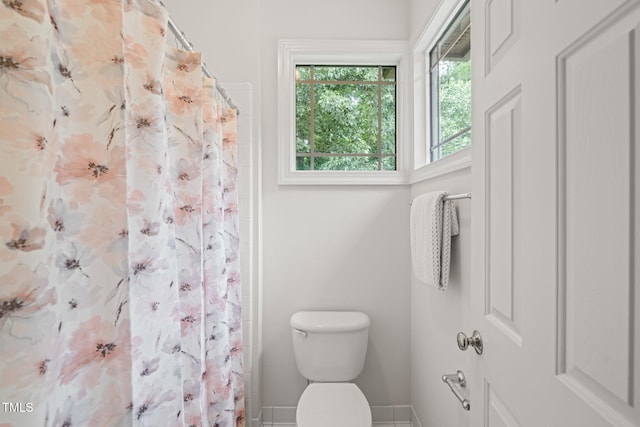 4831 Crestmore Rd Unit 202, Raleigh, NC 27612 - bathroom featuring curtained shower