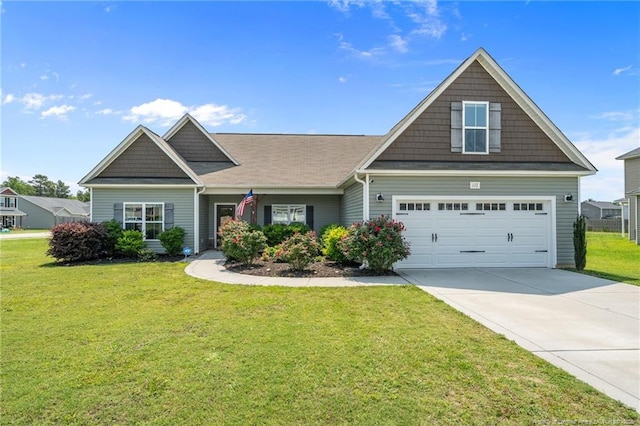 117 Titleist Ct, Raeford, NC 28376 - craftsman-style house featuring a front lawn and driveway
