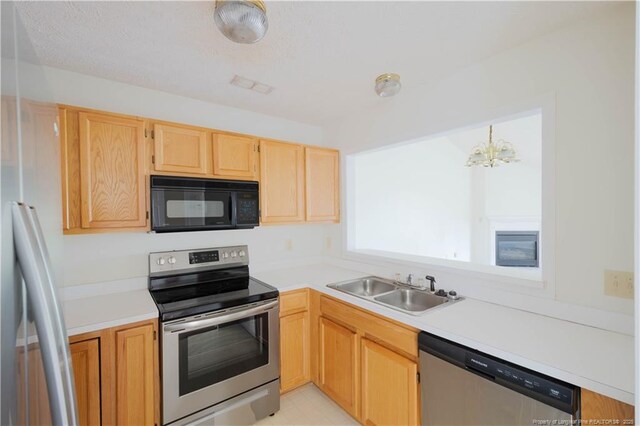 3430 Lainey Ln Unit D, Fayetteville, NC 28304 - photo 30