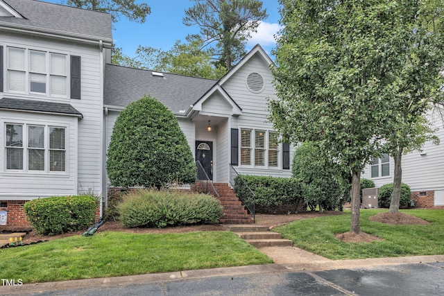500 Center Pointe Dr, Cary, NC 27513 - view of front facade featuring roof with shingles and a front yard