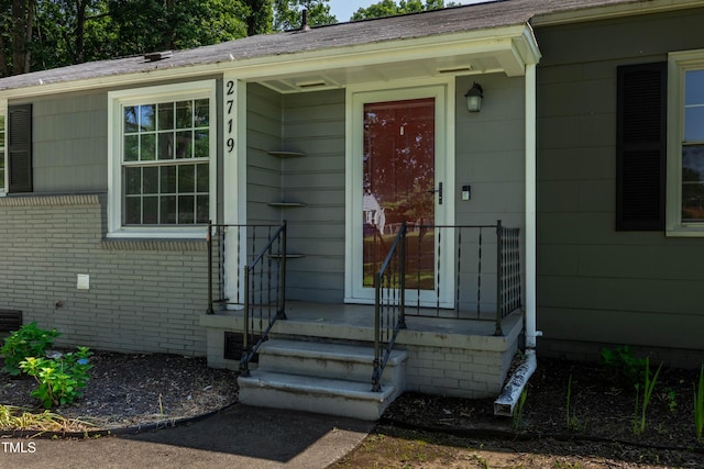 2719 Stratford Dr, Greensboro, NC 27408 - view of doorway to property