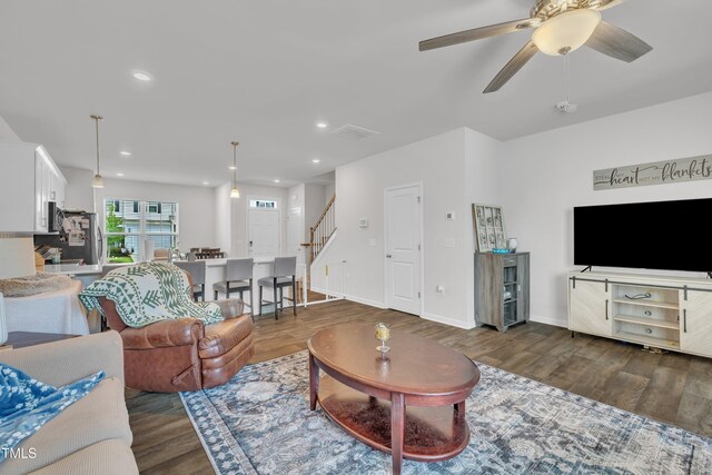 122 Enterprise Dr, Clayton, NC 27520 - photo 5