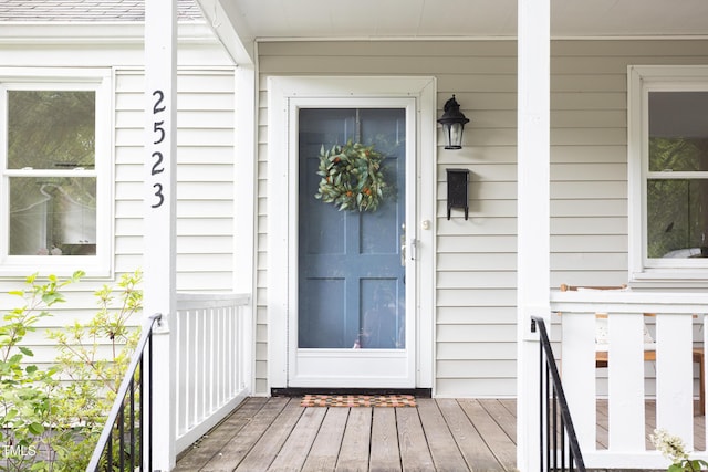 2523 Glendale Ave, Durham, NC 27704 - doorway to property featuring a porch