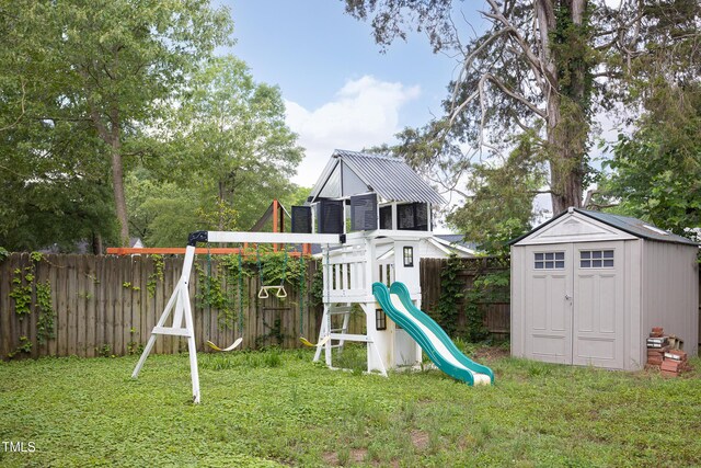 2523 Glendale Ave, Durham, NC 27704 - view of playground