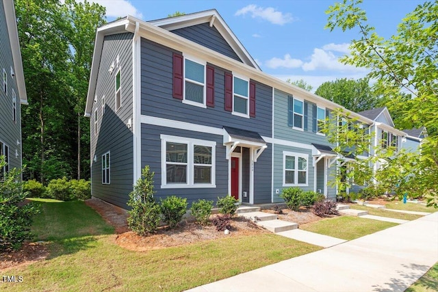 3064 Spline Cir, Raleigh, NC 27610 - view of front facade featuring a front lawn