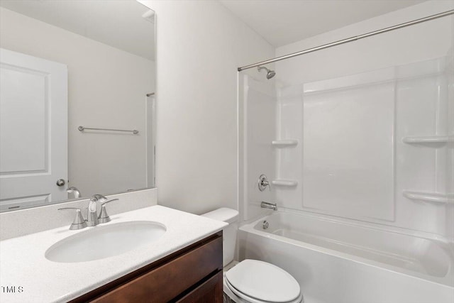 3064 Spline Cir, Raleigh, NC 27610 - full bath featuring toilet, vanity, and  shower combination