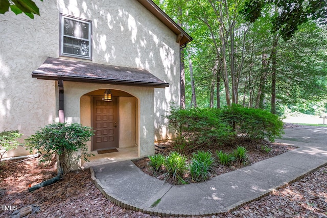 1809-1811 Quail Ridge Rd, Raleigh, NC 27609 - entrance to property with stucco siding