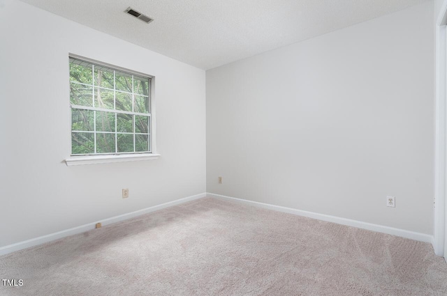 105 Sir Richard Ln, Chapel Hill, NC 27517 - carpeted spare room with baseboards