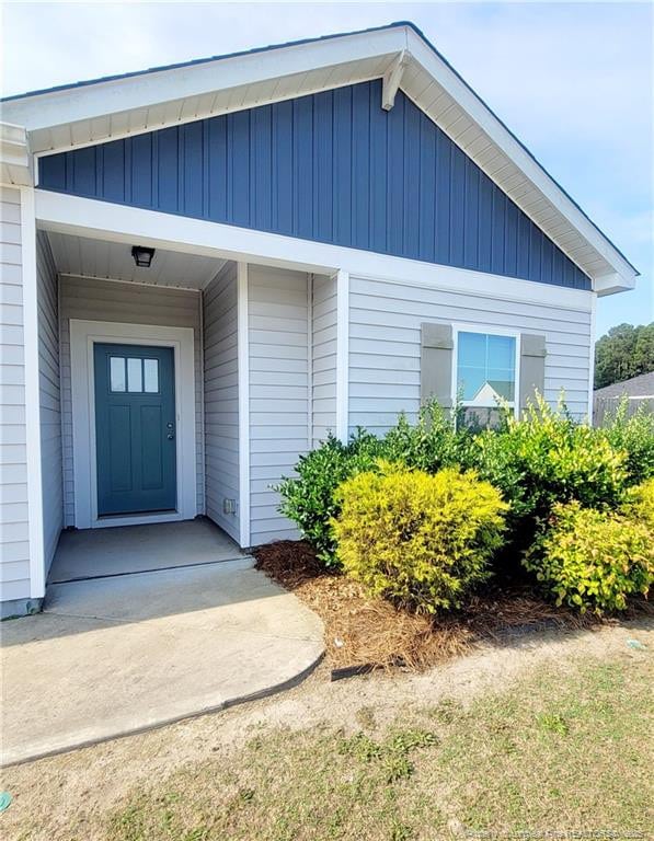 90 Tyson Carriage Ln, Autryville, NC 28318 - view of property entrance