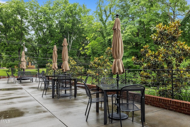 515 N Churton St Unit 203, Hillsborough, NC 27278 - view of patio / terrace featuring outdoor dining area