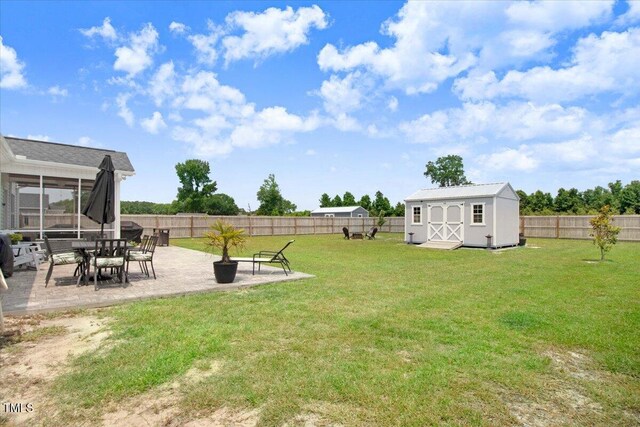 607 Laurel Lake Rd, Salemburg, NC 28385 - view of yard featuring a patio and a sunroom